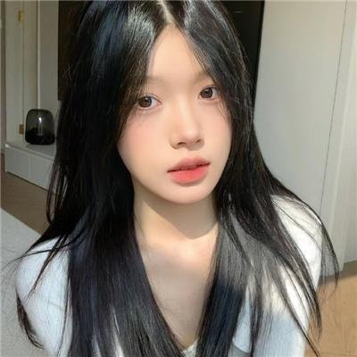 撒旦玩偶海报