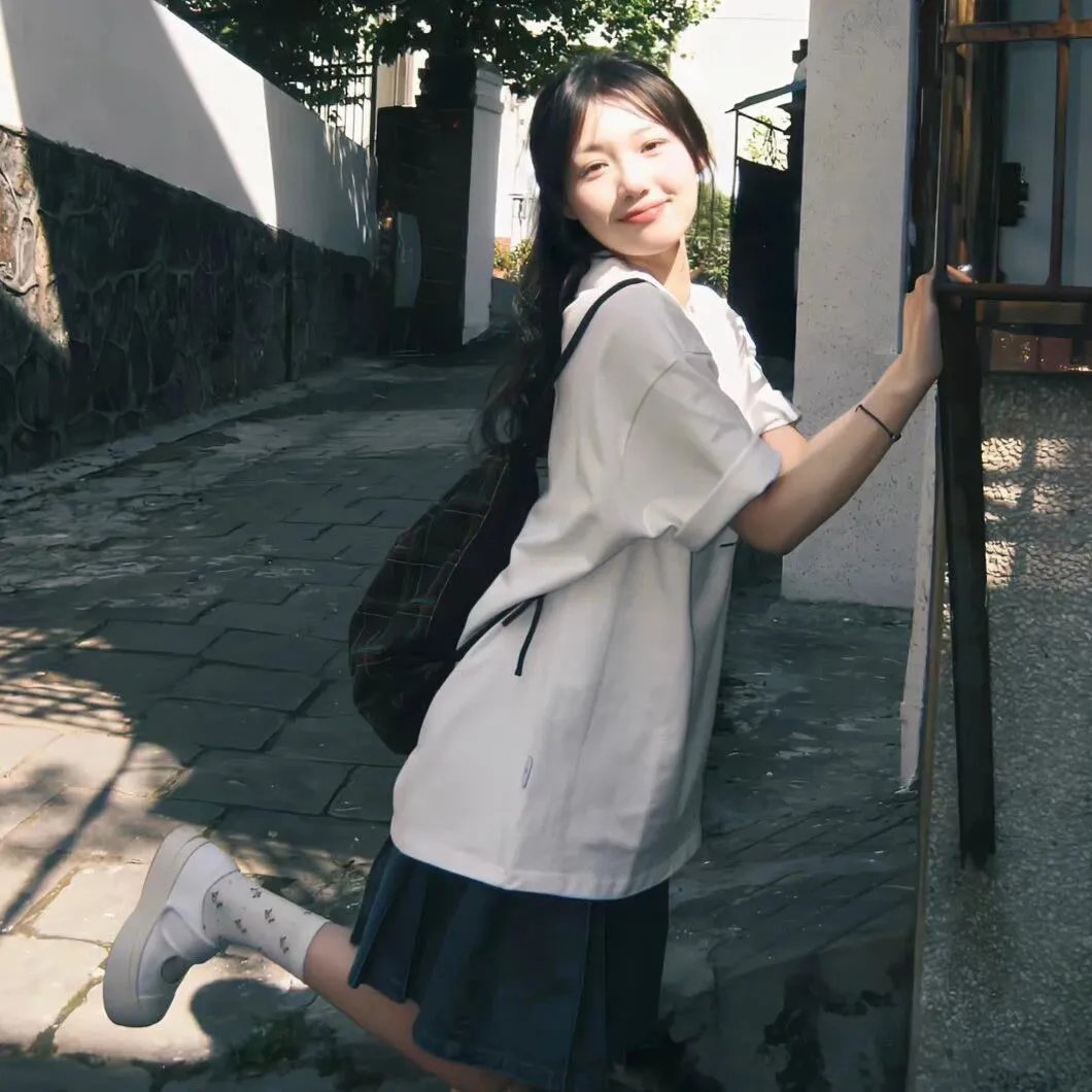 闪光的乐队海报