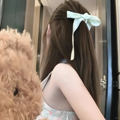 暧魅满屋海报