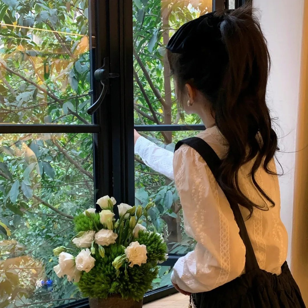 机动战舰剧场版：暗黑王子海报