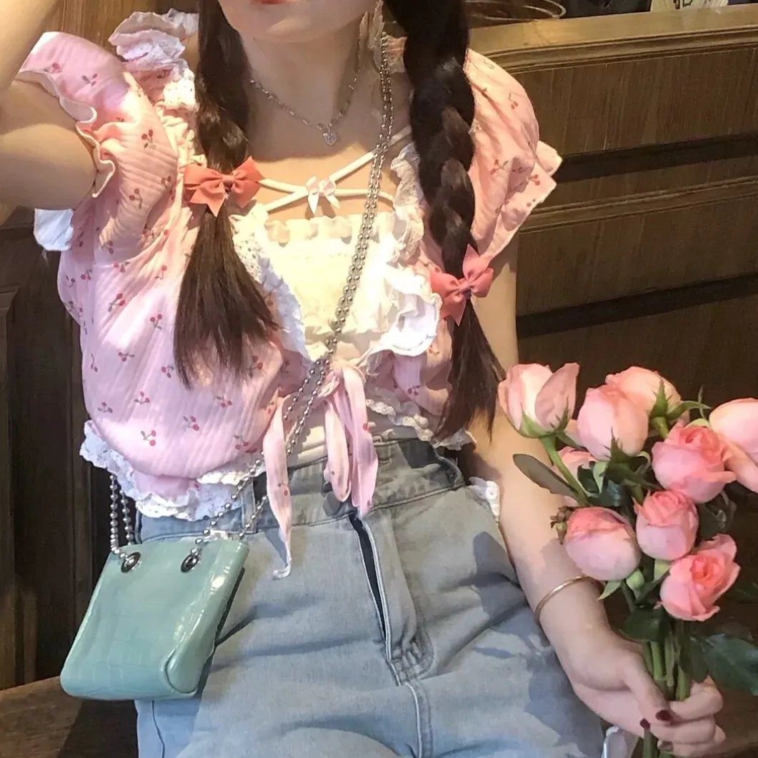 我与尾巴与神乐坂海报