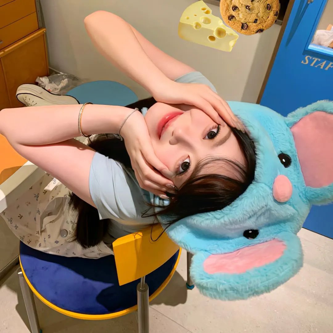 恶魔6海报